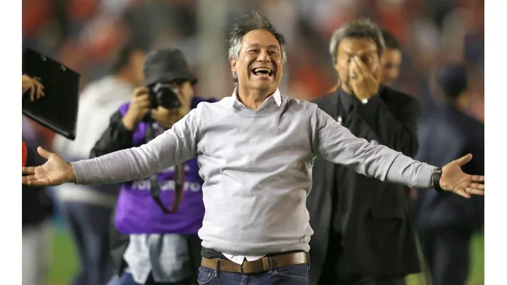 Ariel Holan llorando, como siempre.