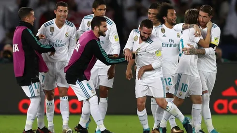 Cristiano Ronaldo celebrando con sus compañeros.