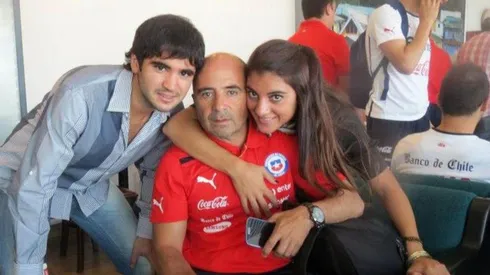 JUNTOS. Sampaoli junto a sus hijos tras la consagración de Chile en la Copa América 2015.