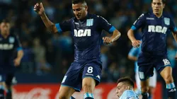El Pulpo González defendiendo la camiseta de Racing.