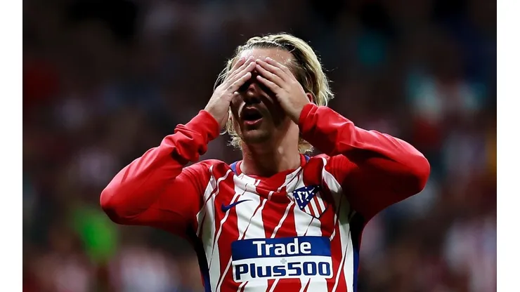 Griezmann habló con dirigentes del Barcelona para un eventual fichaje.
