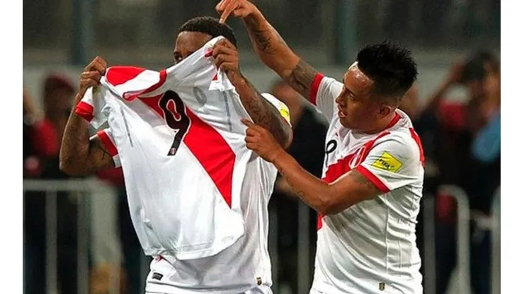 La nueva camiseta de Perú será presentada en unos días.