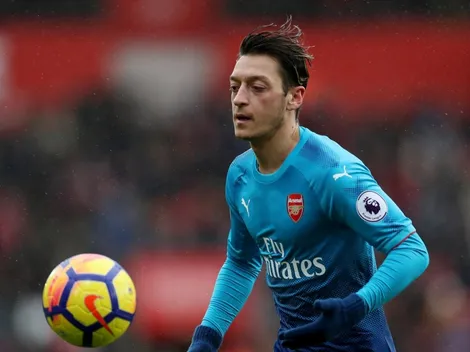Özil prefiere Old Trafford que Camp Nou