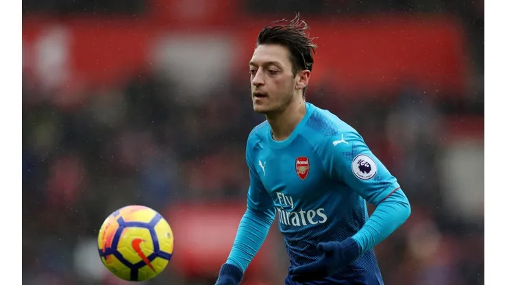 Mesut Özil no quiere seguir en Arsenal