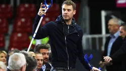 Manuel Neuer espera dejar pronto las muletas.