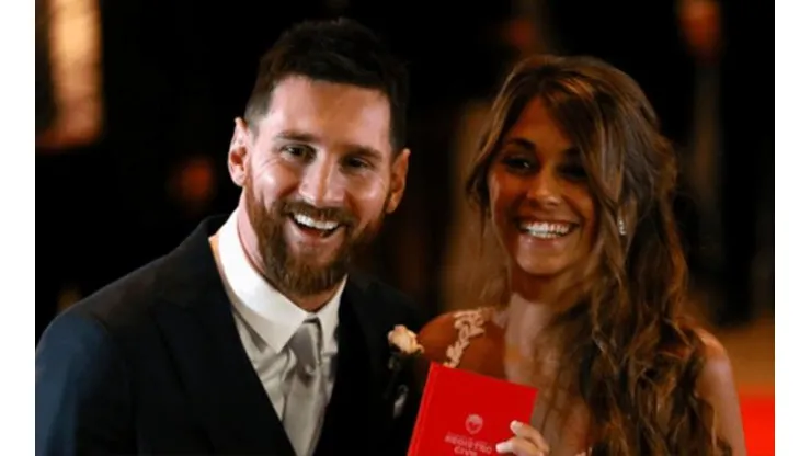 La foto de Anto Roccuzzo, esposa de Leo Messi, junto a sus dos hijos y "su pancita"