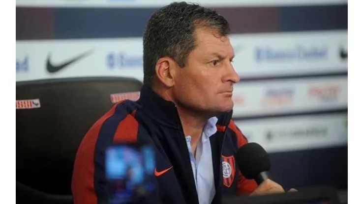 Claudio Biaggio seguiría siendo el DT de San Lorenzo en 2018.