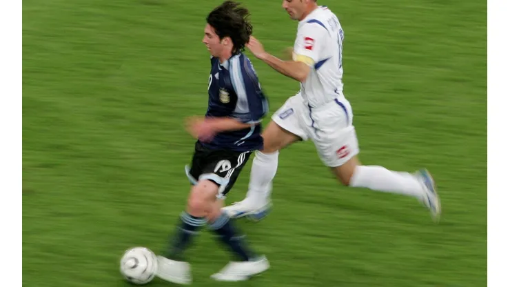 "La Mano de Dios", las curiosas botas de Messi en 2006