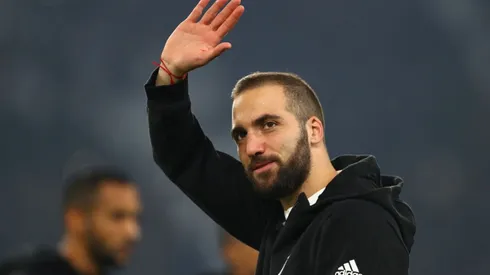 INMUNIDAD. Higuaín saluda a las críticas.