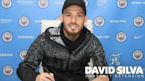 David Silva firmó contrato hasta 2020 con Manchester City.
