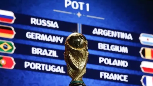 BRILLANTE. La Copa del Mundo brilla en el ensayo.