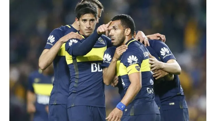 Pérez y Tevez ya se dieron el gusto de jugar juntos en Boca.