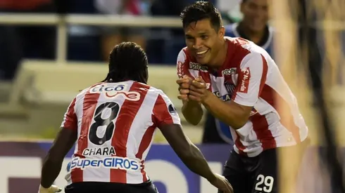 Esta vez no pudo celebrar. Teo de nuevo entra en polémica por un roce con su compatriota