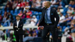 Paco Jémez da órdenes en el Estadio Azul