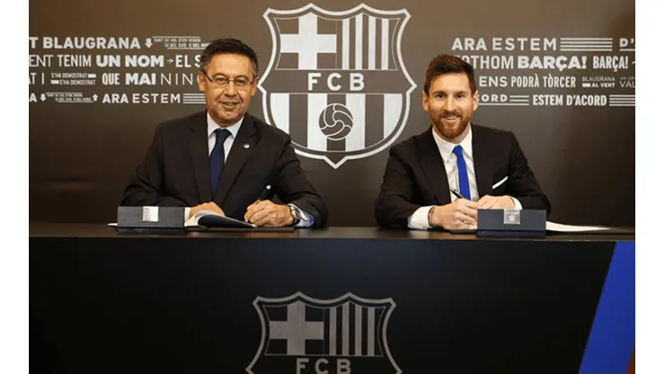 FELICES. Messi y Bartomeu, en la renovación del contrato.