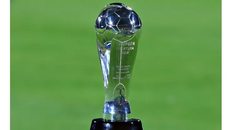 El trofeo que se llevará el Campeón de la Liga MX.