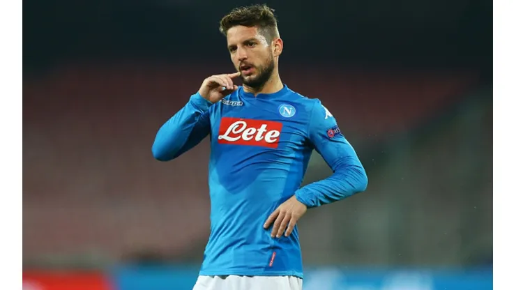 Dries Mertens brilla en Napoli