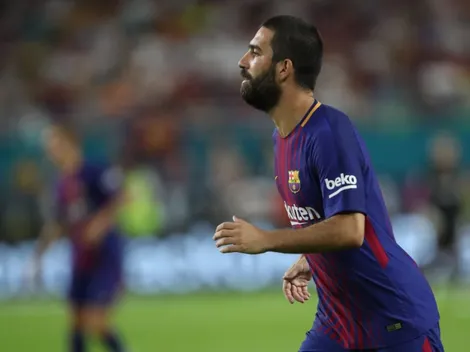 Mónaco se suma a la lucha por Arda Turan