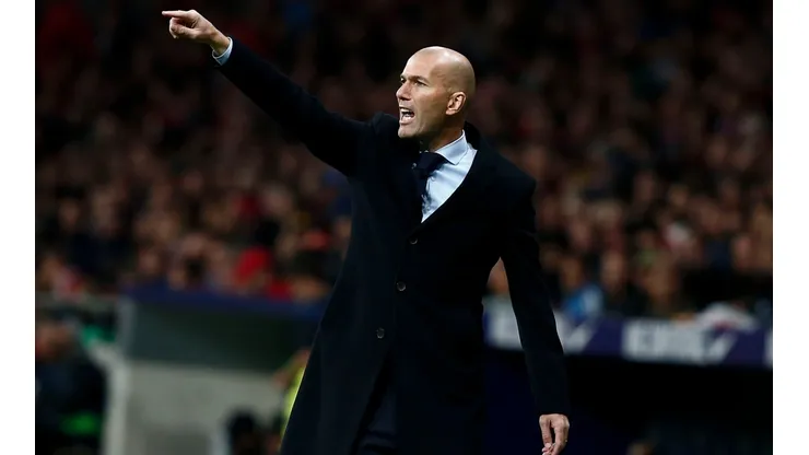 Zinedine Zidane en plena acción