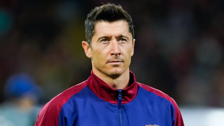 Un imparable Lewandowski empata a Messi y supera a CR7 en la Champions.