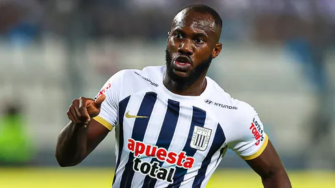 Cecilio Waterman, jugador de Alianza Lima.