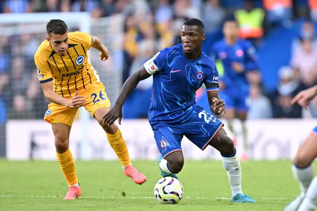 Moisés Caicedo es titular en Chelsea. (Foto: Imago)