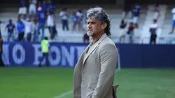 Emelec ya le busca reemplazo a Leonel Álvarez.