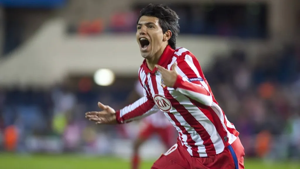 Agüero, el último en marcar de tiro libre en Atlético Madrid: IMAGO