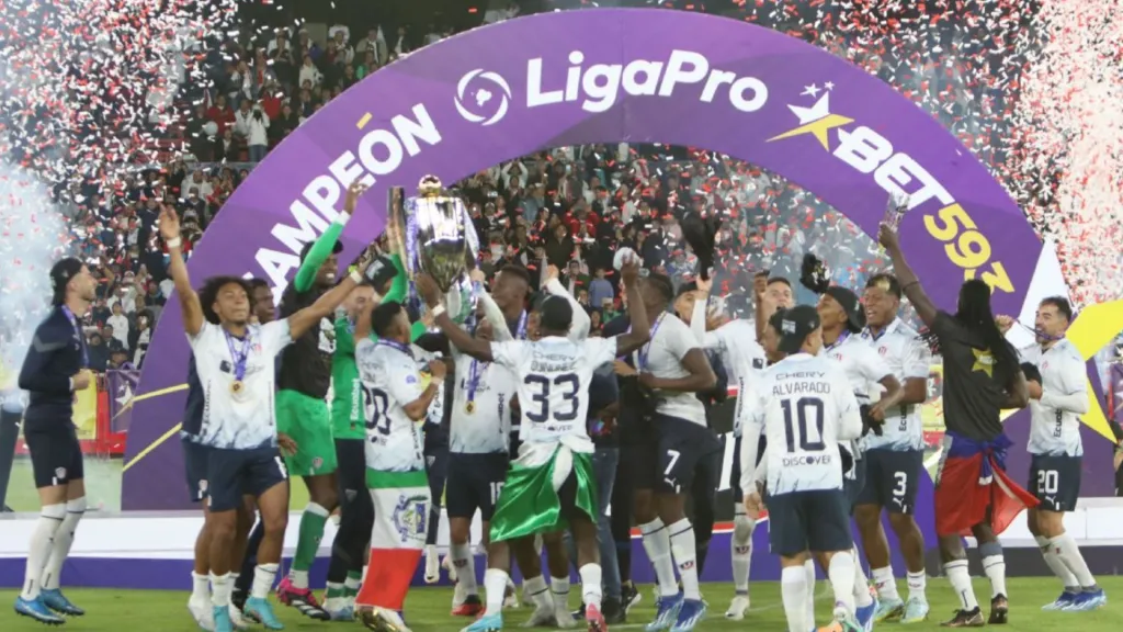 Liga ganó la LigaPro en 2023. (Foto: API)