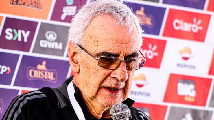 Jorge Fossati discute con argentina por negar banderazo
