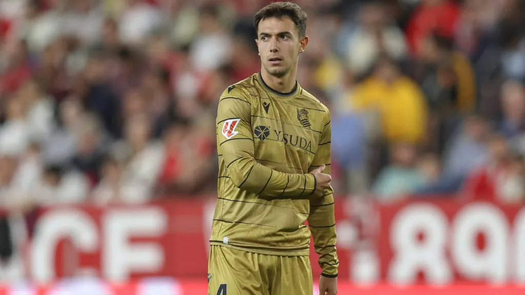 Temen que Zubimendi y otros jugadores no fichen por Manchester City antes del juicio vs. Premier: IMAGO