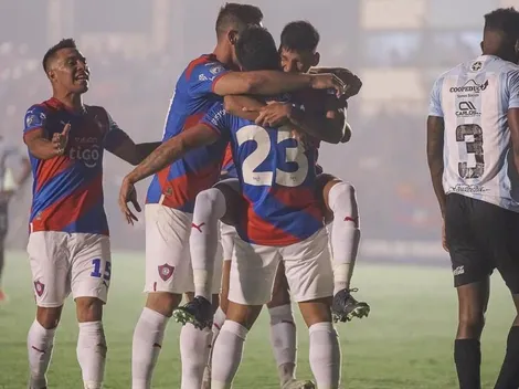 Cerro Porteño y un inesperado arquero para asegurar los puntos en Paraguay