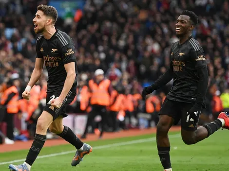 Emotivo triunfo de Arsenal que vuelve a sentirse líder