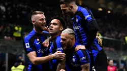 Festejo de gol de Inter.