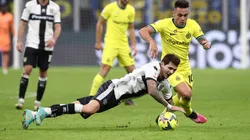 Inter y Parma en acción de juego.