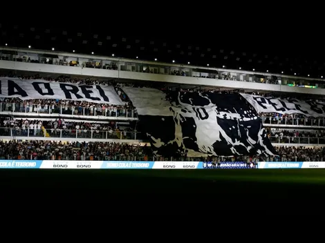 Santos cumplió con su homenaje a Pelé