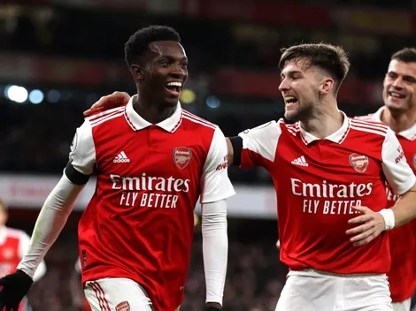 Arsenal remontó ante West Ham y continúa como líder de la Premier League