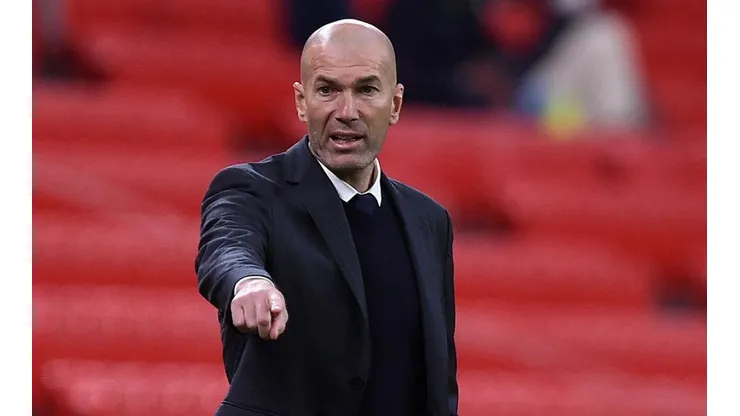 Zidane en dirección de Real Madrid.