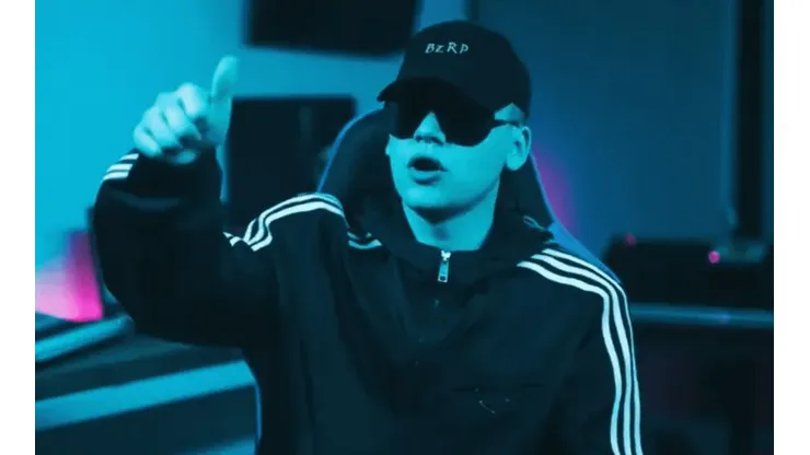 El artista del momento anunció el lanzamiento de una nueva producción.
