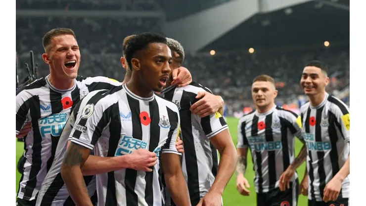 Newcastle sigue de racha y ya sube al tercer lugar.
