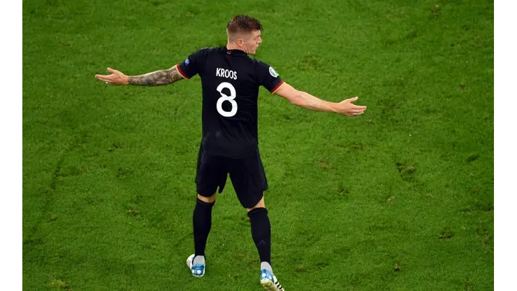 Toni Kroos con Alemania.