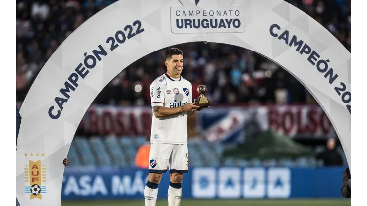 Luis Suárez colaboró con otra estrella para Nacional.
