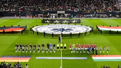 Alemania en duelo previo ante Hungría.
