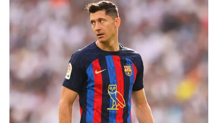 Robert Lewandowski luciendo el OVO