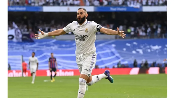 Benzema madrugó a Barcelona.