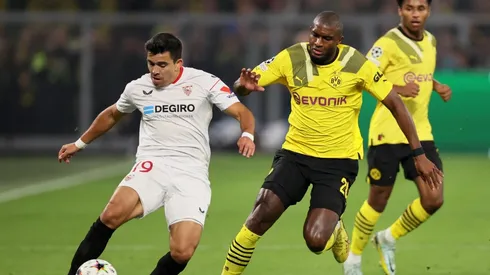 Acuña, protagonista con Sevilla ente Borussia Dortmund.