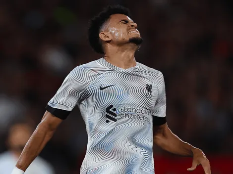 ¿Qué lesión tiene Luis Díaz y cuánto tiempo es baja en Liverpool y Colombia?