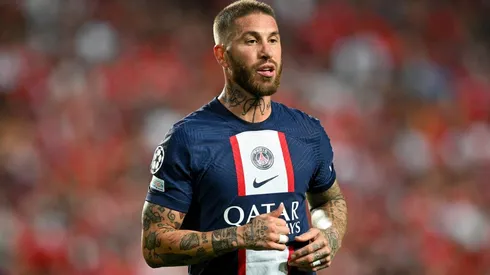 Sergio Ramos en acción con PSG.