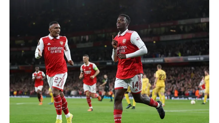 Eddie Nketiah celebra el primer gol del partido.