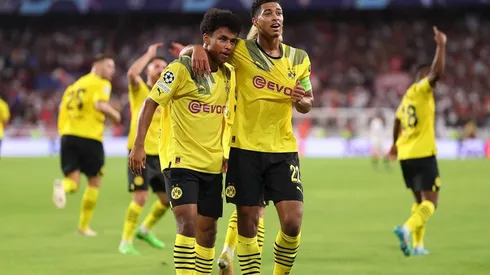 Festejo de gol de Borussia Dortmund.